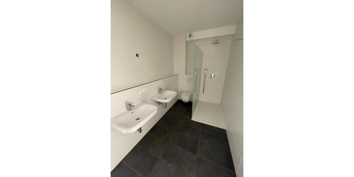 Etagenwohnung Radeburg - 2 Zimmer, 89 m&sup2;, 1.246&euro; | Angebot:23871767