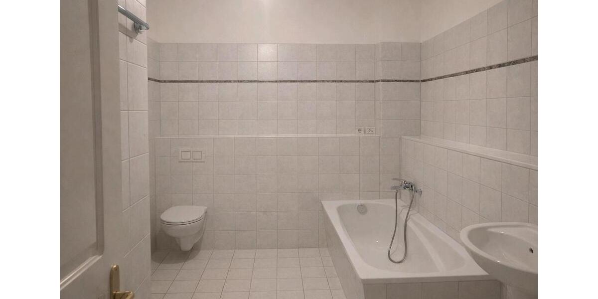 Maisonettenwohnung Dresden Blasewitz - 2.5 Zimmer, 78 m&sup2;, 700&euro; | Angebot:25876180