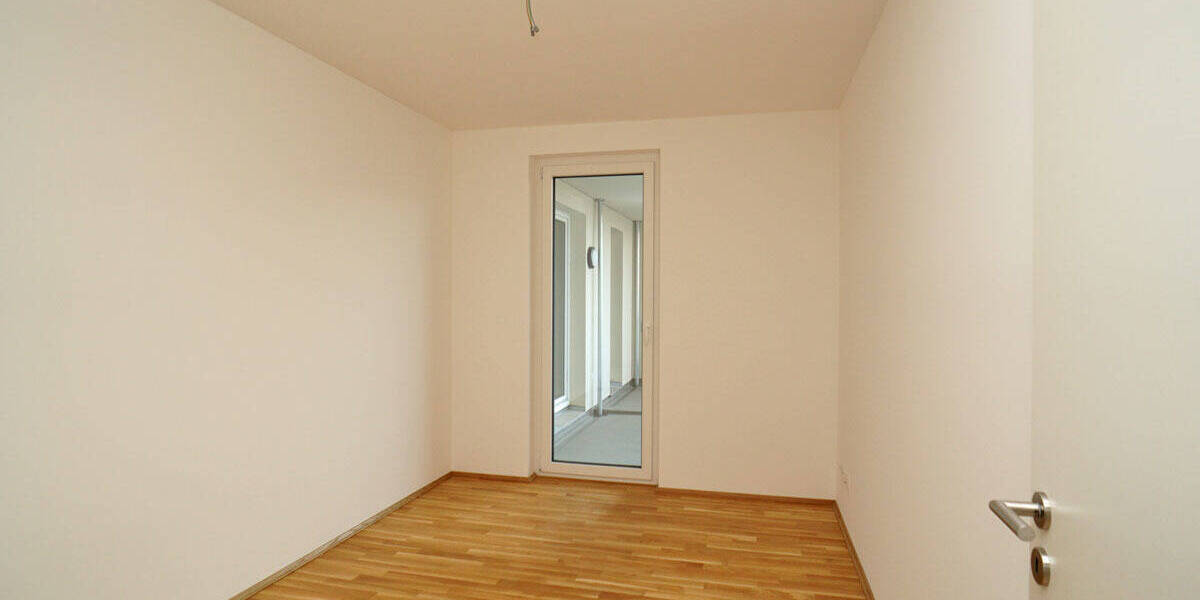 Etagenwohnung Dresden Johannstadt-Nord - 4 Zimmer, 91 m&sup2;, 1.375&euro; | Angebot:26657734