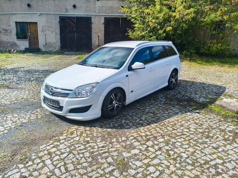 Opel Astra 173.000 km 3.000 € Meißen 01662