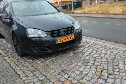 VW Golf 380.000 km 1.650 &euro; Freital 01705