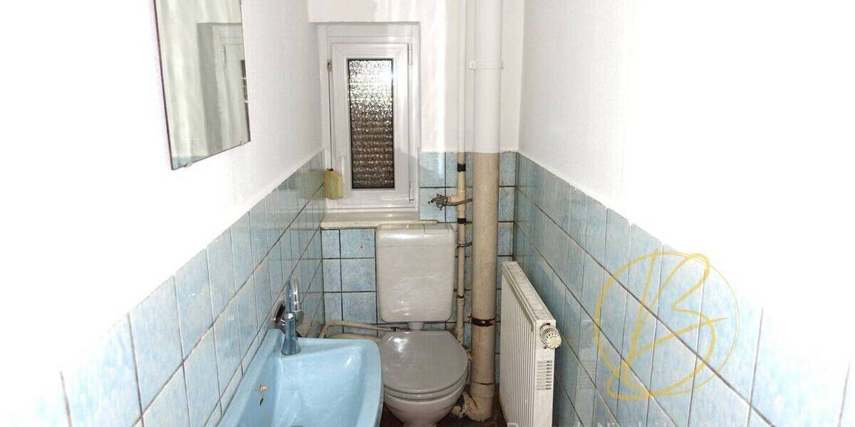 Mehrfamilienhaus, Wohnhaus Großröhrsdorf - 8 Zimmer, 180 m&sup2;, 342.000&euro; | Angebot:26833997