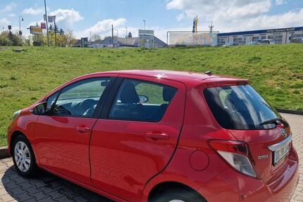 Toyota Yaris 20.005 km 8.700 &euro; Dresden 01069