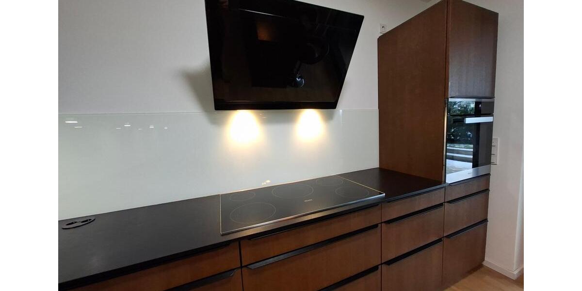 Etagenwohnung Dresden Plauen - 4 Zimmer, 165 m&sup2;, 2.235&euro; | Angebot:25054412