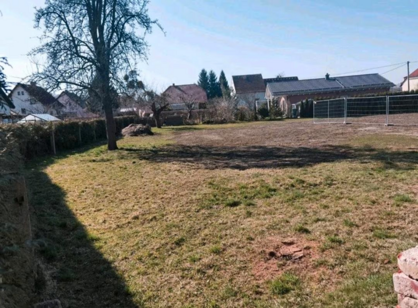 Grundstück zu verkaufen in Struppen 122.400 € 720 m²