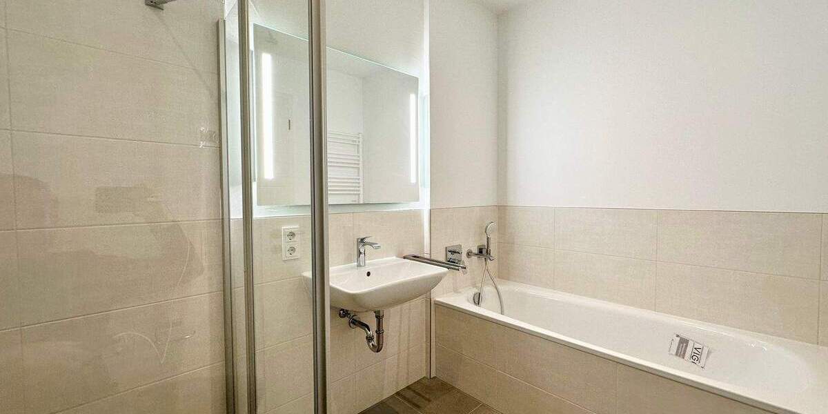 Etagenwohnung Dresden Leipziger Vorstadt - 3 Zimmer, 83 m&sup2;, 1.500&euro; | Angebot:25748877