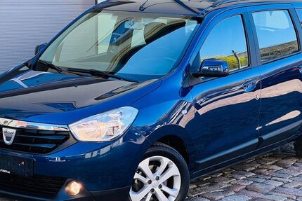 Dacia Lodgy 83.094 km 10.890 &euro; Dresden 01257