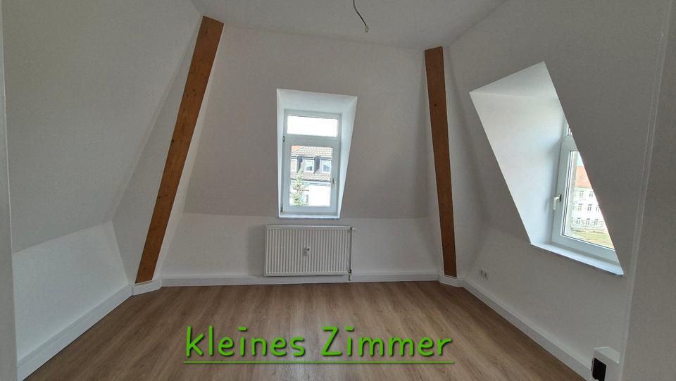 Dachgeschoßwohnung Dresden Blasewitz - 2.5 Zimmer, 87 m&sup2;, 870&euro; | Angebot:25793058