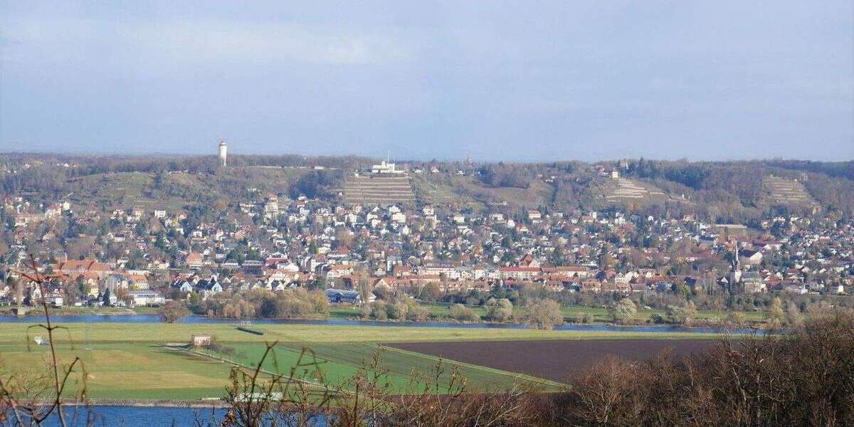 Etagenwohnung Dresden Cossebaude - 4 Zimmer, 133 m&sup2;, 499.000&euro; | Angebot:24910902