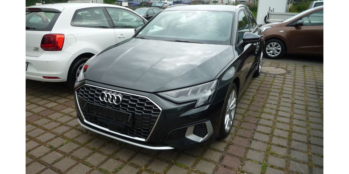Audi A3 21.200 km 21.900 &euro; Dresden 01159
