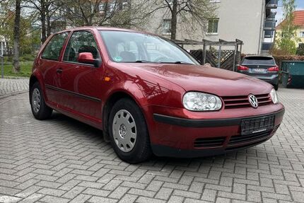 VW Golf 134.000 km 1.500 &euro; Dresden 01237