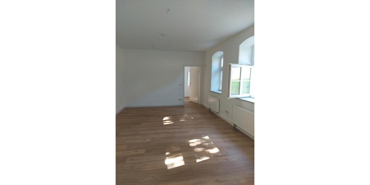 Etagenwohnung Großröhrsdorf - 3 Zimmer, 65 m&sup2;, 600&euro; | Angebot:25641786