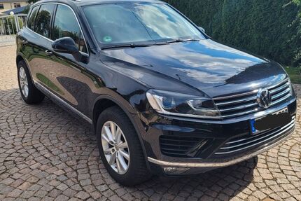 VW Touareg 150.000 km 17.900 &euro; Halsbrücke 09633