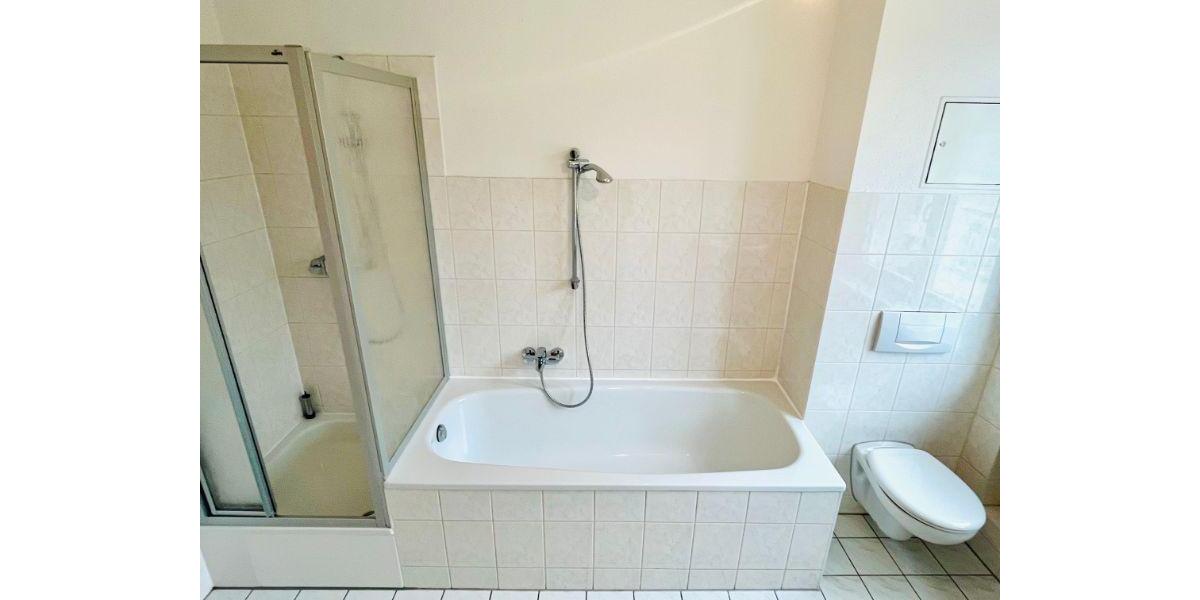 Stadtwohnung: 2 Zimmer, groß & hell! 2 zimmer