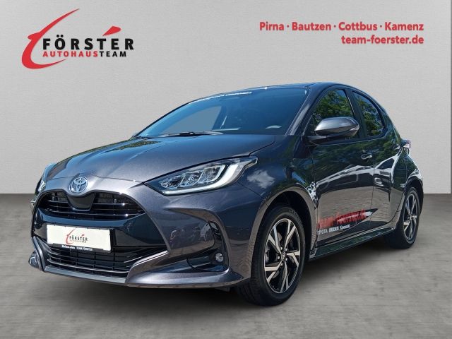 Toyota Yaris 5.500 km 25.240 &euro; Pirna 01796
