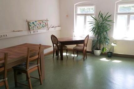 Raum 35 qm,Beratung, Kurse, Coworking, Garten zimmer
