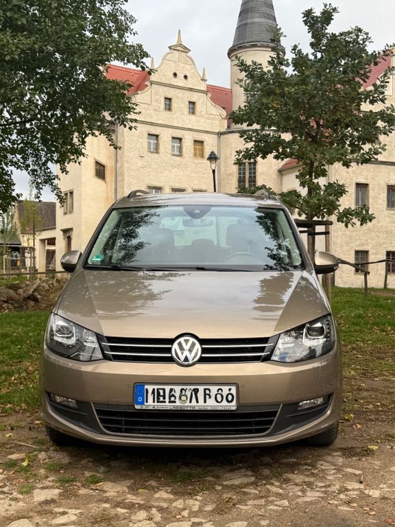 VW Sharan 109.500 km 20.500 € Niederau 01689