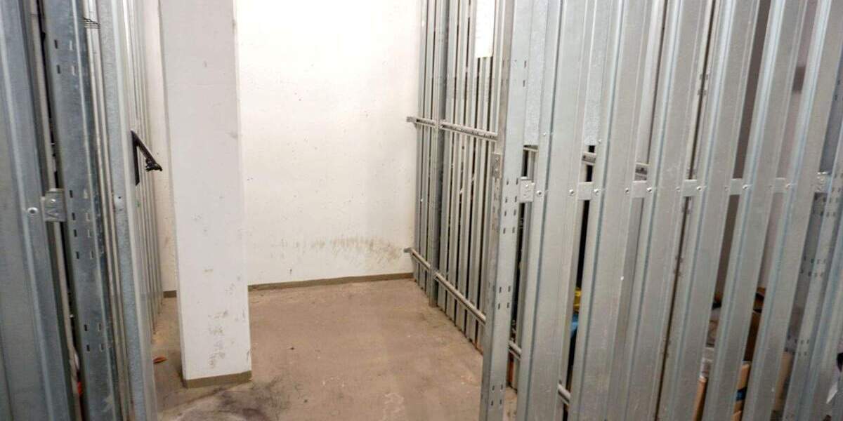 Gewerbeobjekt Freital Deuben - 1 Zimmer, 79.000&euro; | Angebot:22932840