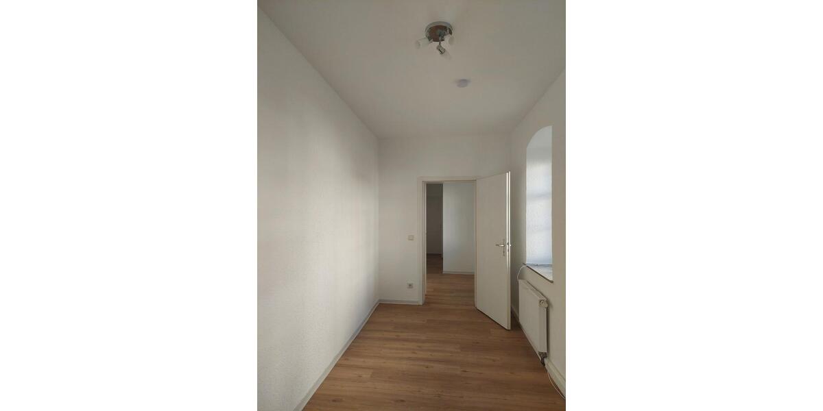 Etagenwohnung Großröhrsdorf - 3 Zimmer, 65 m&sup2;, 600&euro; | Angebot:25641786