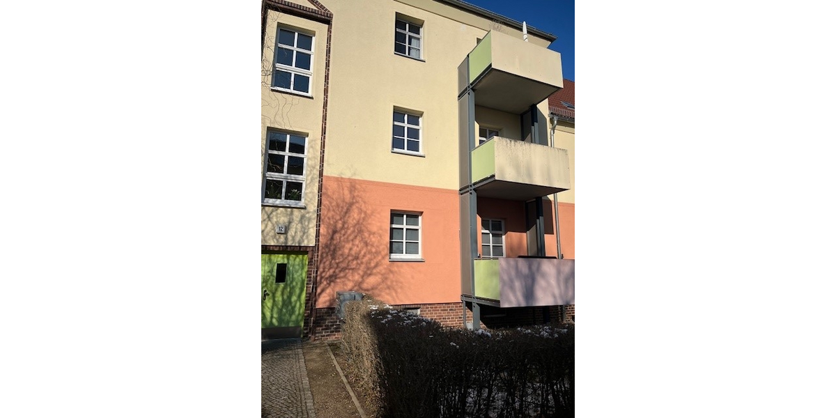 2-Zimmer-Wohnung mit Balkon - Etagenwohnung Dresden Reick | Angebot:26232310