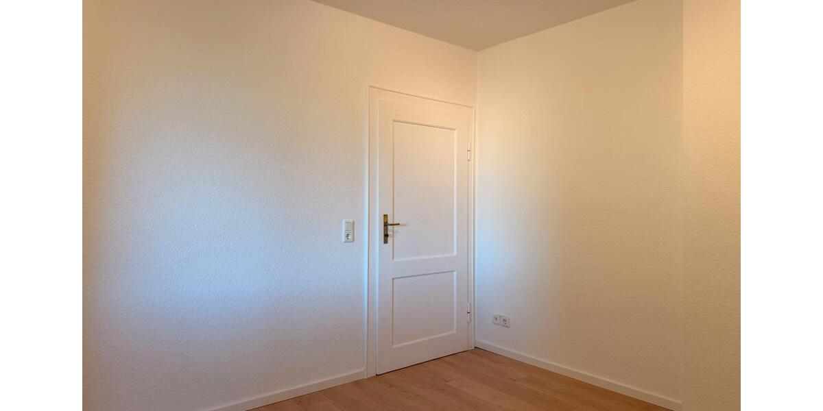 Etagenwohnung Dresden Prohlis - 1 Zimmer, 29 m&sup2;, 109.200&euro; | Angebot:27430138