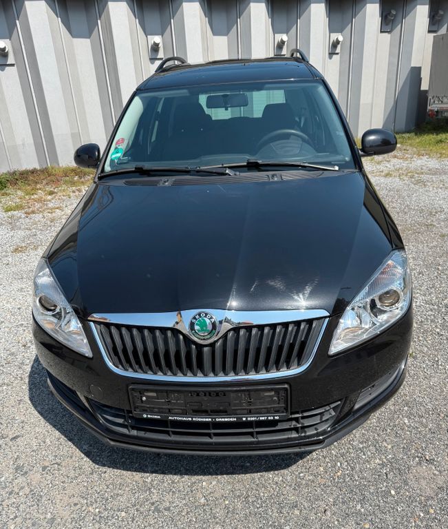 Skoda Roomster 168.392 km 3.333 € Radebeul 01445