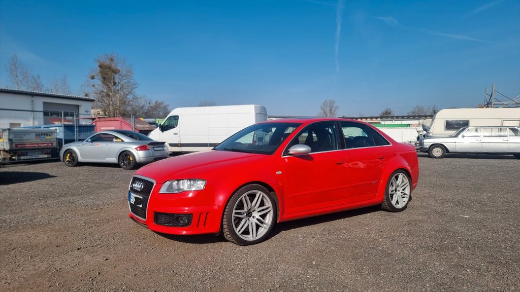 Audi RS4 93.709 km 44.000 &euro; Dohna 01809