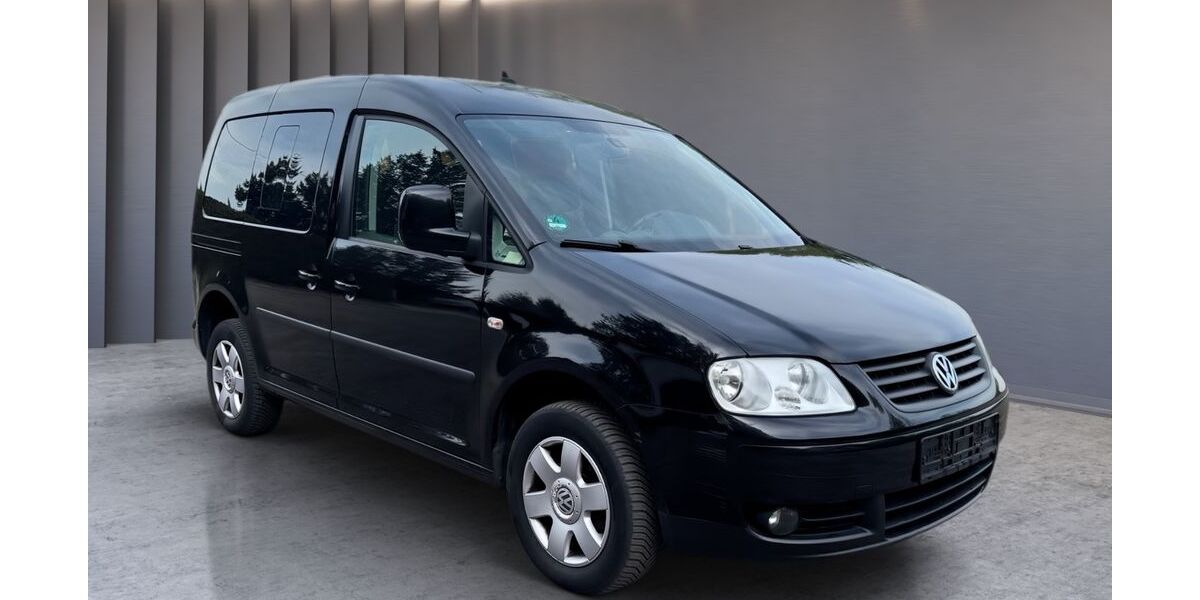 VW Caddy 156.700 km 9.900 &euro; Dresden 01108