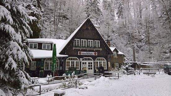 Gasthaus Waldidylle - Historisches Ausflugslokal seit 1790 im Elbsandsteingebirge zimmer
