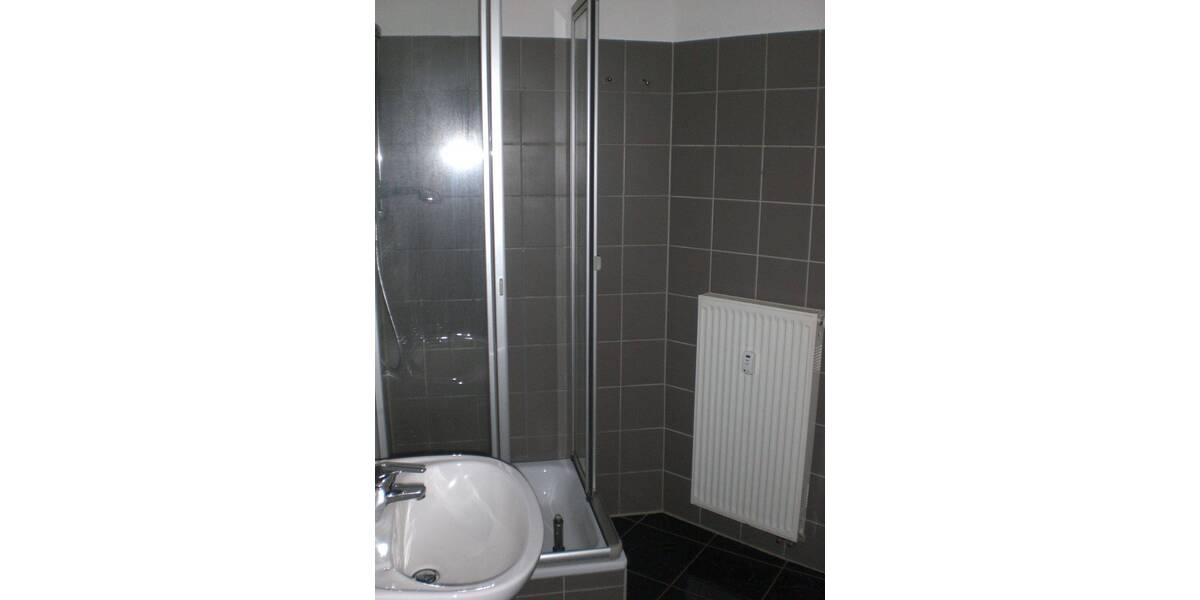 Etagenwohnung Dresden Cotta - 3 Zimmer, 93 m&sup2;, 270.000&euro; | Angebot:25682407