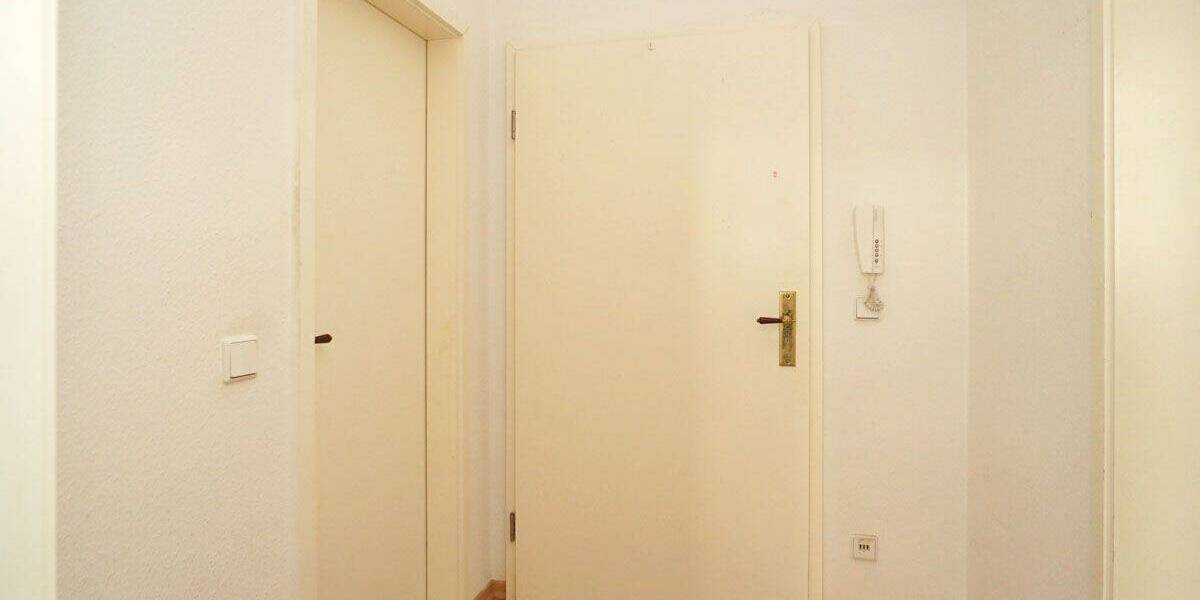 Etagenwohnung Dresden Striesen-Ost - 2 Zimmer, 38 m&sup2;, 415&euro; | Angebot:26359235