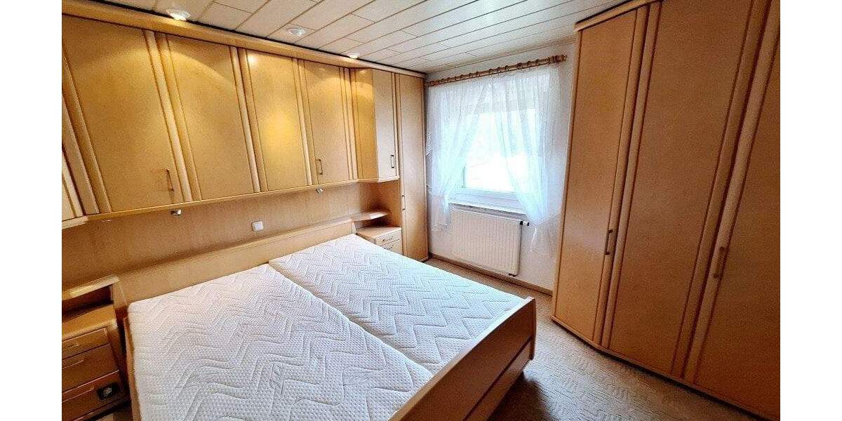 Reihenmittelhaus Pirna - 5 Zimmer, 120 m&sup2;, 350.000&euro; | Angebot:25743896