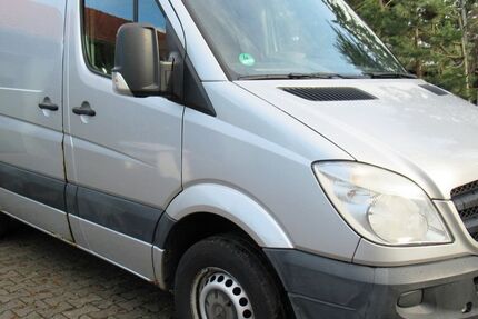 Mercedes-Benz Sprinter 146.000 km 6.499 &euro; Gröbern bei Meissen 01689