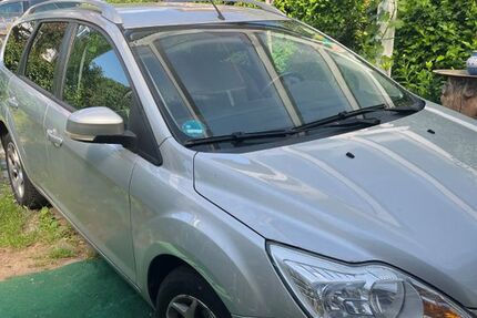 Ford Focus 125.000 km 2.999 &euro; Dresden 01324