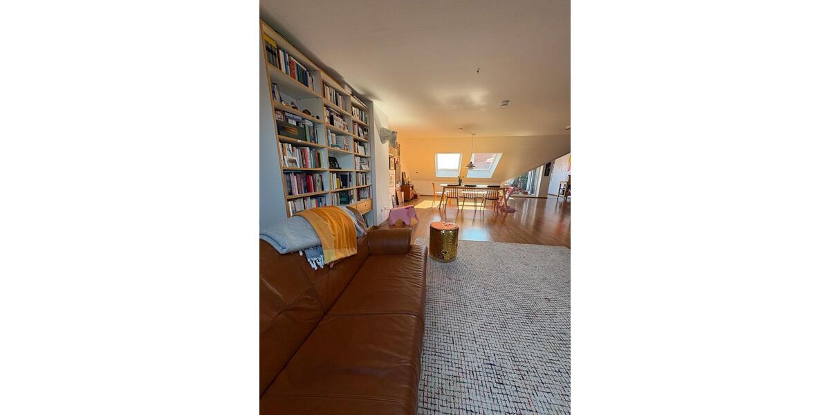 Dachgeschoßwohnung Dresden Neustadt - 4.5 Zimmer, 160 m&sup2;, 2.990&euro; | Angebot:26491974
