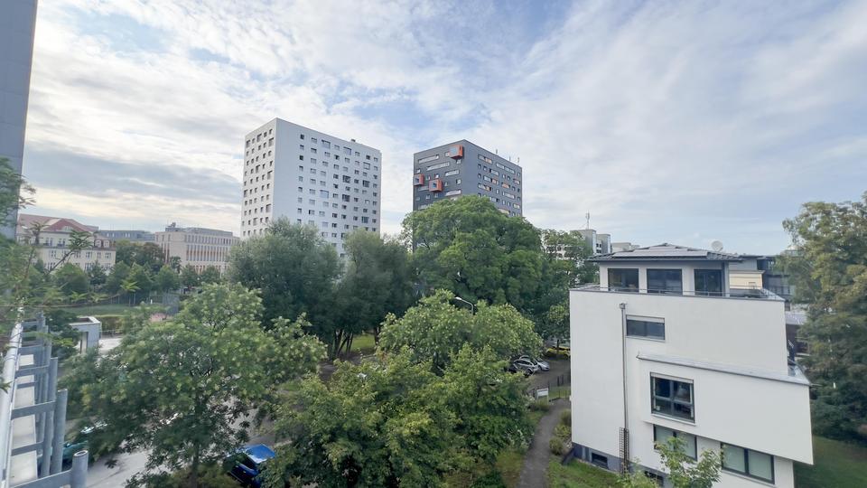 Dachgeschoßwohnung Dresden Plauen - 2 Zimmer, 80 m&sup2;, 687&euro; | Angebot:25224729