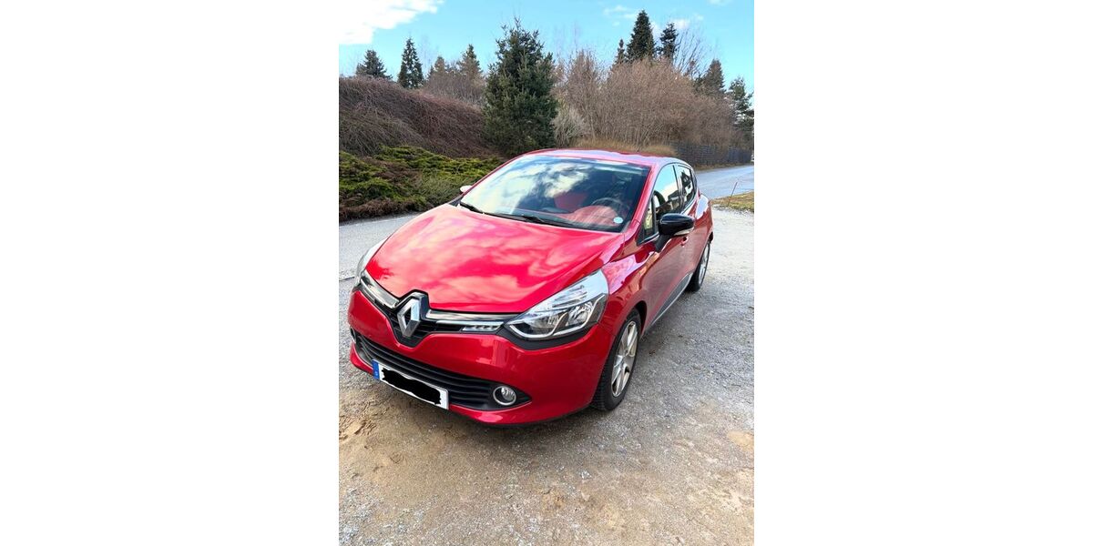Renault Clio 62.000 km 7.500 &euro; Steina 01920
