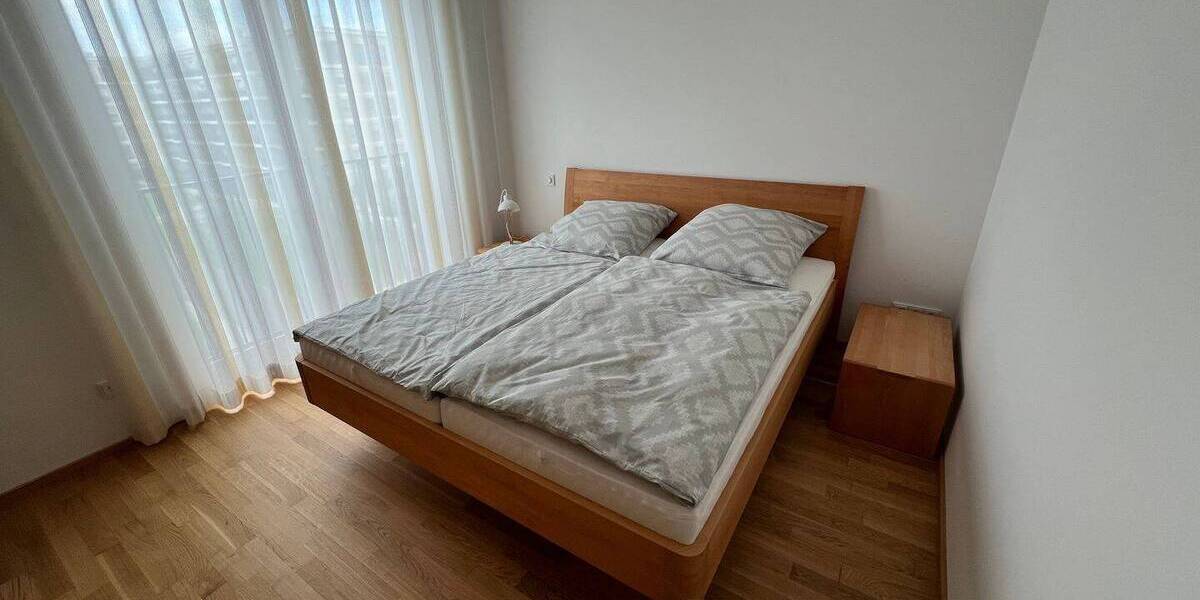 Etagenwohnung Dresden Pieschen-Süd - 3 Zimmer, 69 m&sup2;, 1.470&euro; | Angebot:26816868