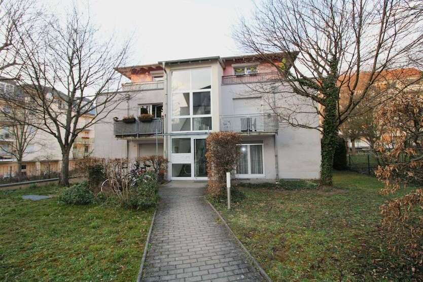 Wohnung zum Kaufen in Dresden 145.000 € 57.18 m²